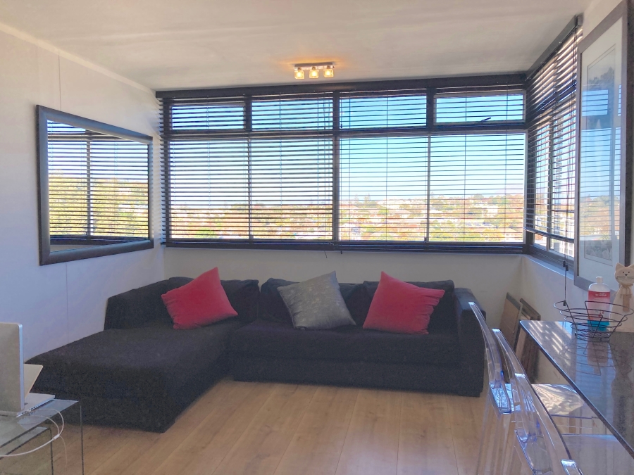 To Let 2 Bedroom Property for Rent in Claremont Western Cape